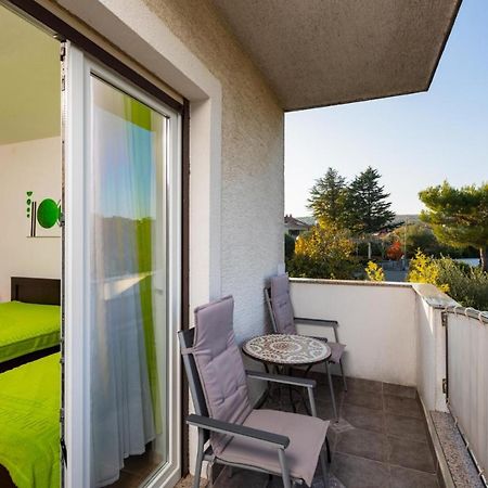 Apartman Volaric Krk Town Exterior foto