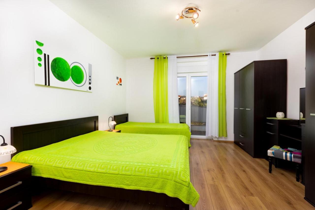 Apartman Volaric Krk Town Exterior foto